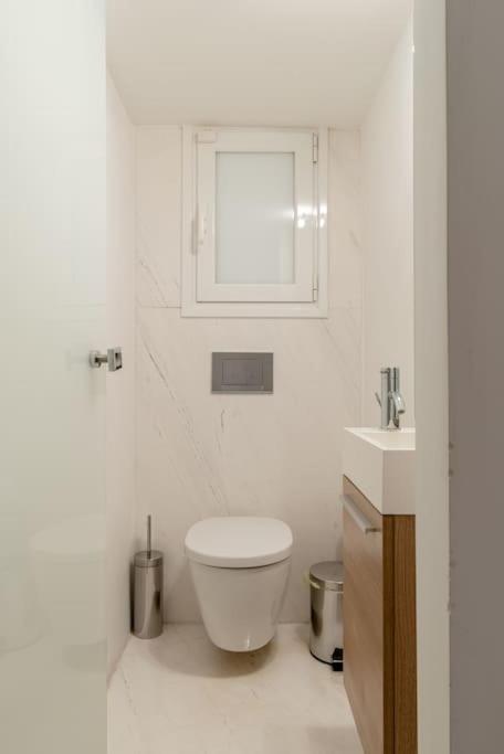 Elegant 2Bd Evelpidon Apartment Athens Exterior photo