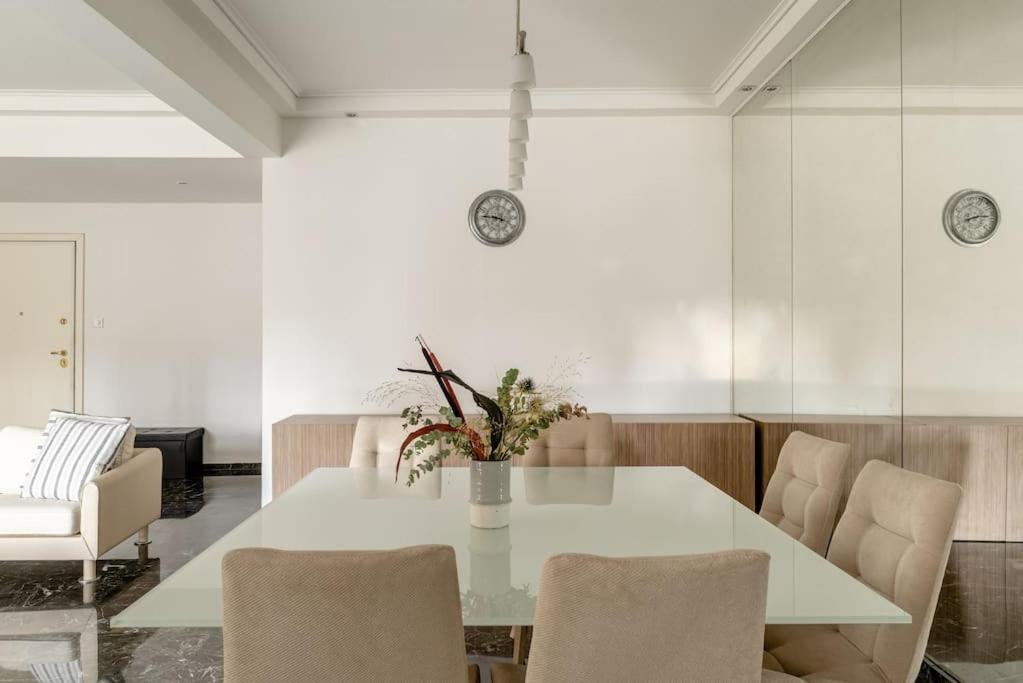 Elegant 2Bd Evelpidon Apartment Athens Exterior photo