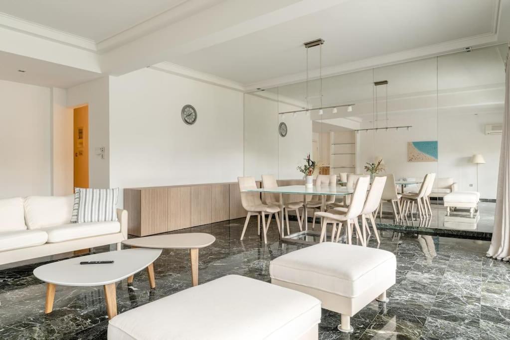 Elegant 2Bd Evelpidon Apartment Athens Exterior photo